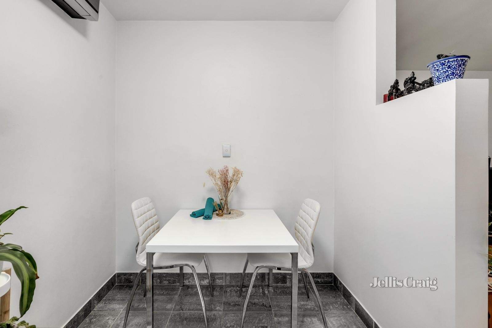 3/6 Brad Street, Bentleigh East image 4
