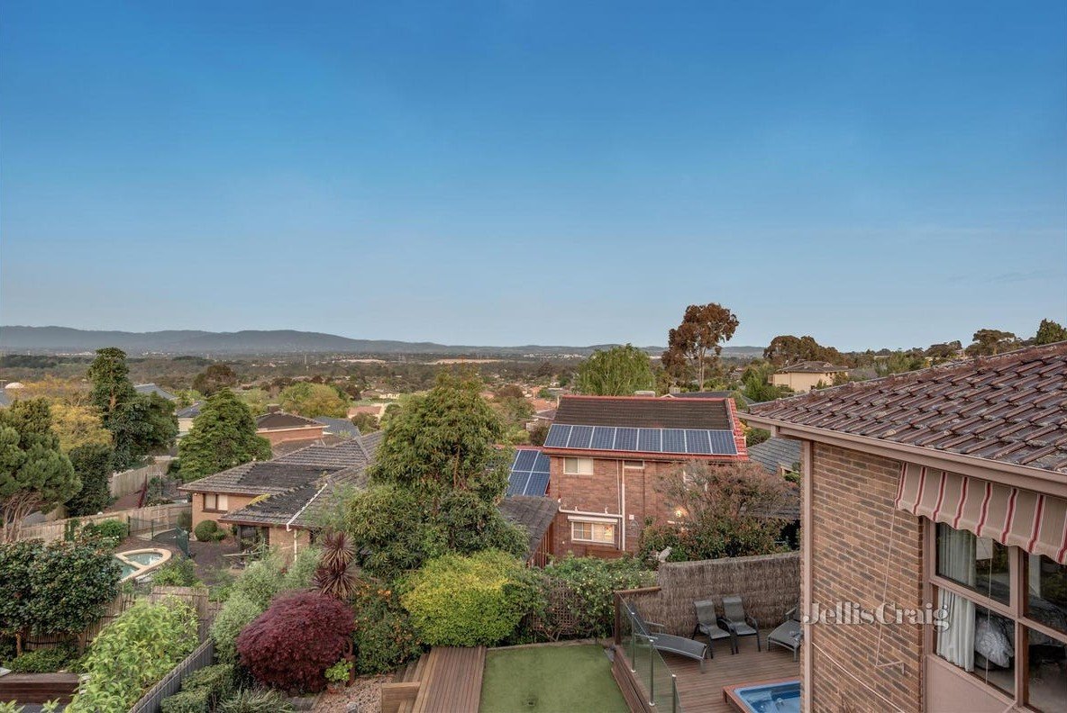 36 Brazilia Drive, Glen&nbsp;Waverley image 16