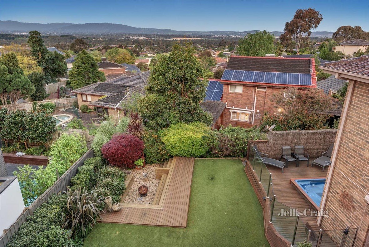 36 Brazilia Drive, Glen&nbsp;Waverley image 17