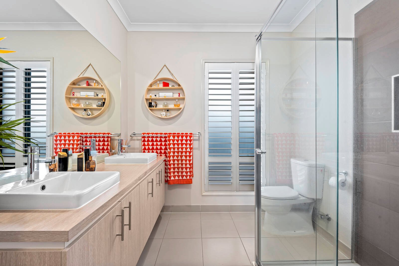 Property Gallery Thumbnail 6