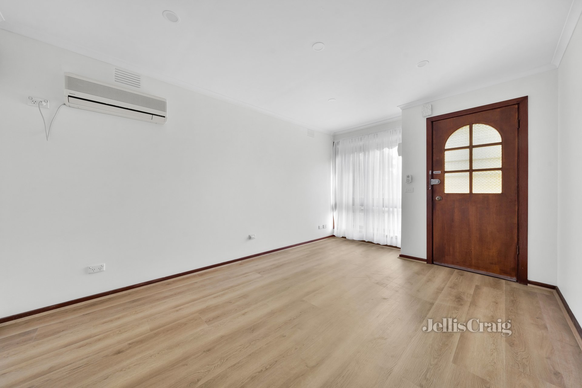 3/6 Burton Avenue, Clayton image 2