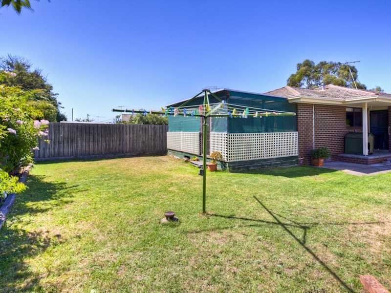 36 Caithness Crescent, Corio image 7
