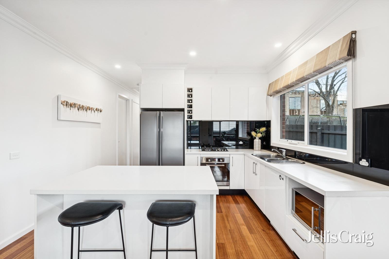 3/6 Cardigan Road, Mooroolbark image 5