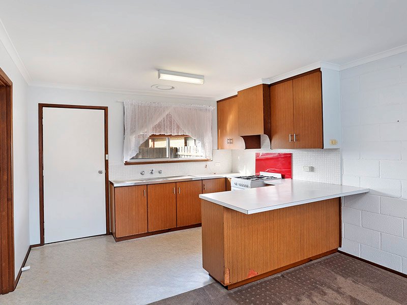 3/6 Casaceli Court, Whittington image 2