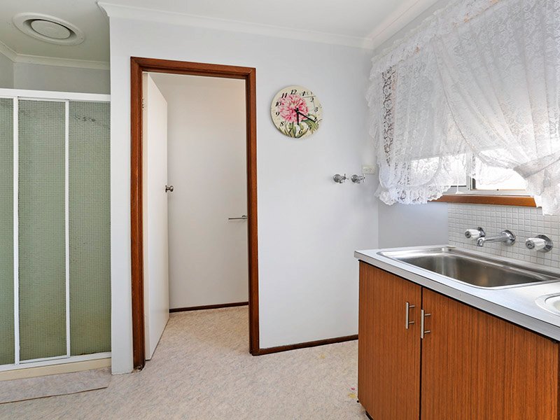 3/6 Casaceli Court, Whittington image 7