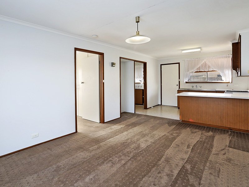 3/6 Casaceli Court, Whittington image 5