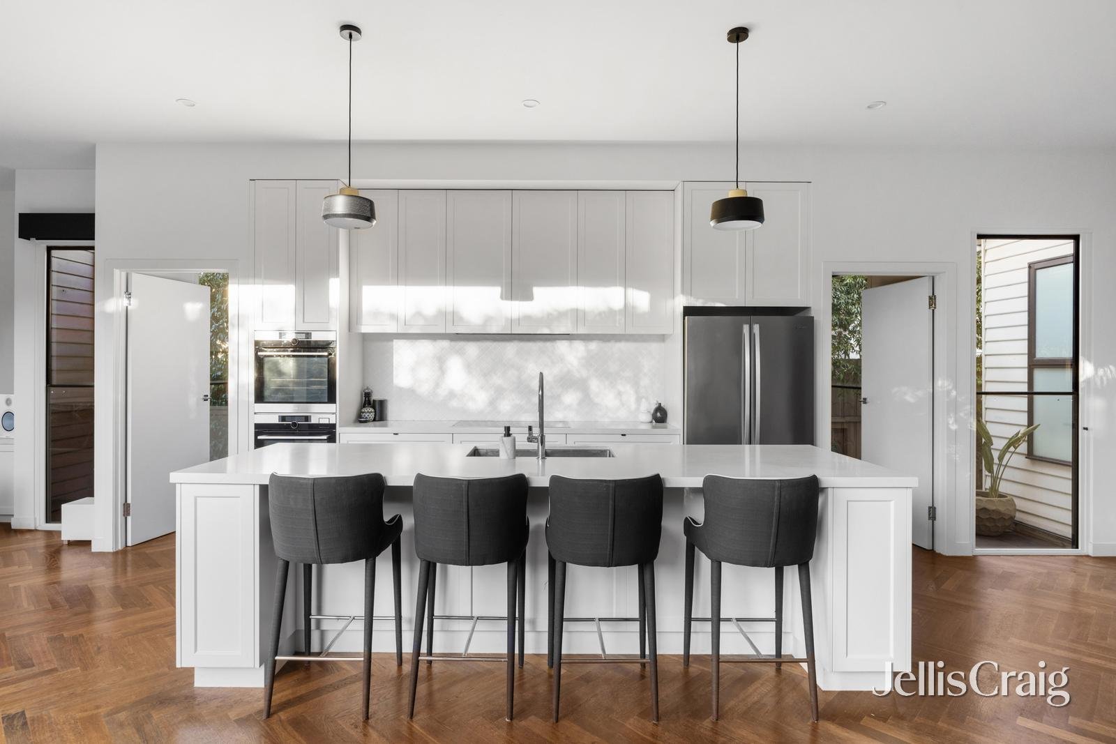 36 Collingwood Road, Newport image 4