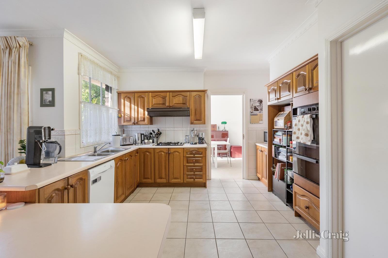 36 Cooloongatta Road, Camberwell image 3