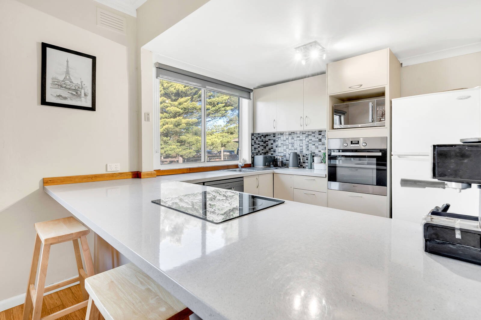 Property Gallery Thumbnail 7