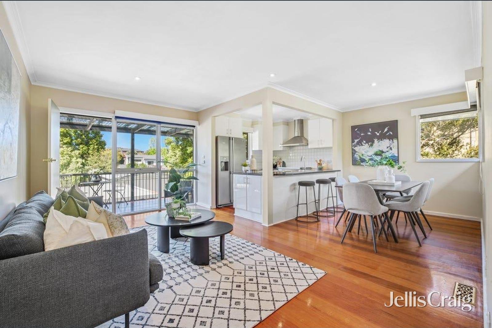 36 Darbyshire Road, Mount&nbsp;Waverley image 3