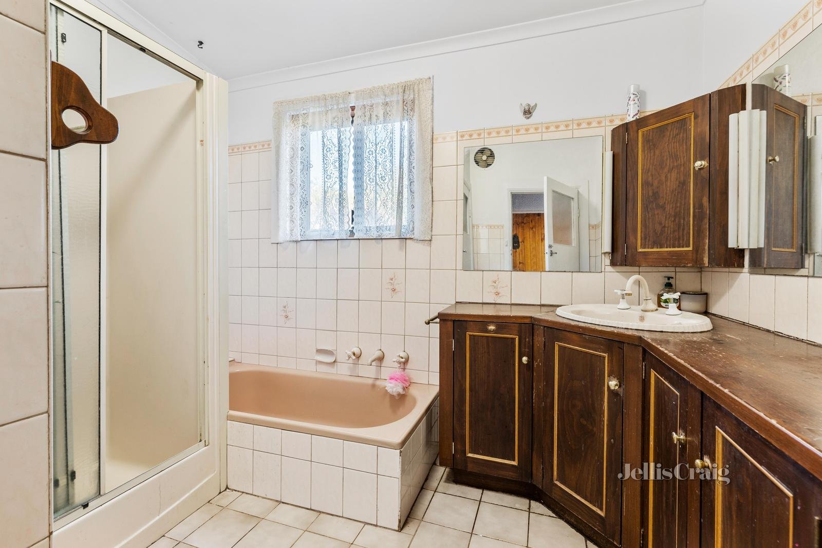 36 Dickson Street, Mount Waverley image 5