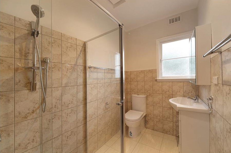 36 East Boundary Road, Bentleigh East image 5