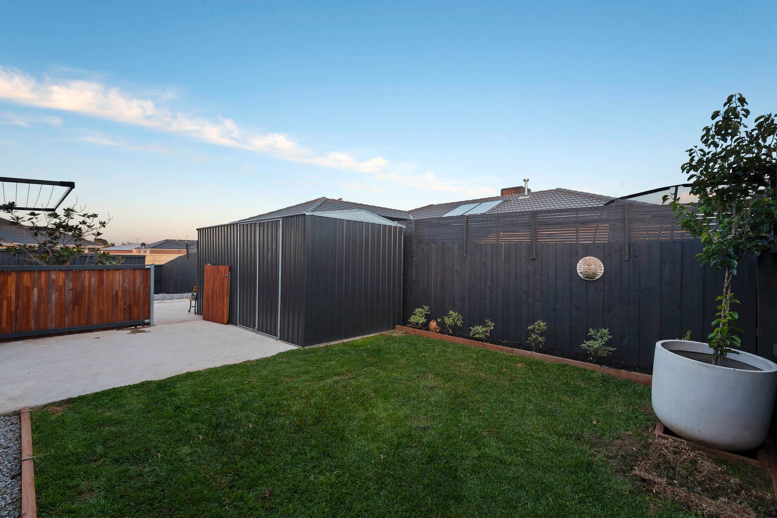 Property Gallery Thumbnail 16
