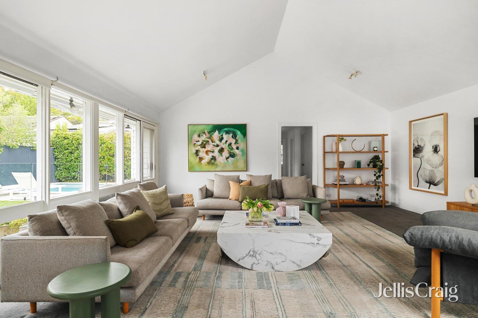 36 Erica Avenue, Glen&nbsp;Iris image 2