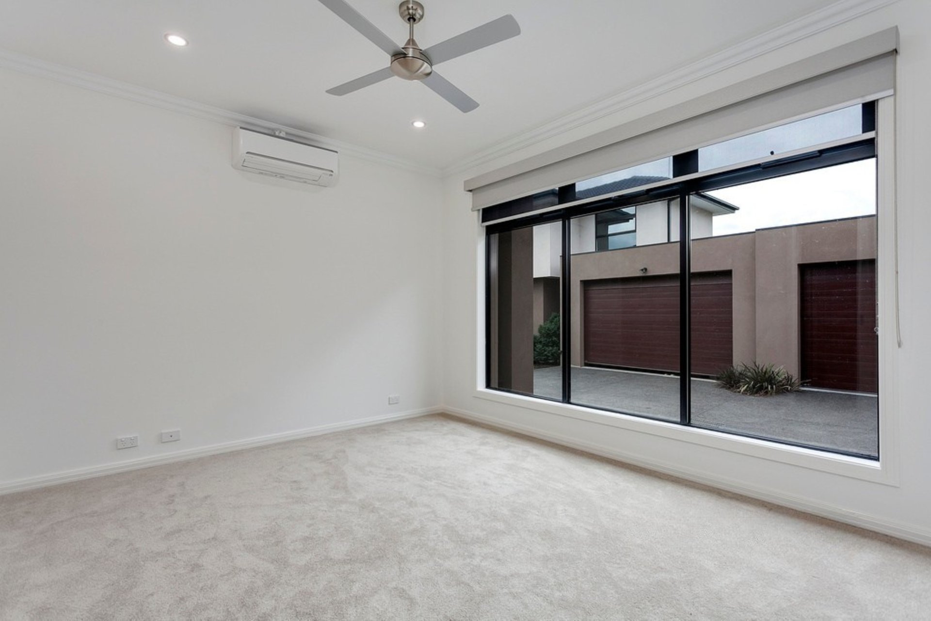 3/6 Eve Court, Forest Hill image 6