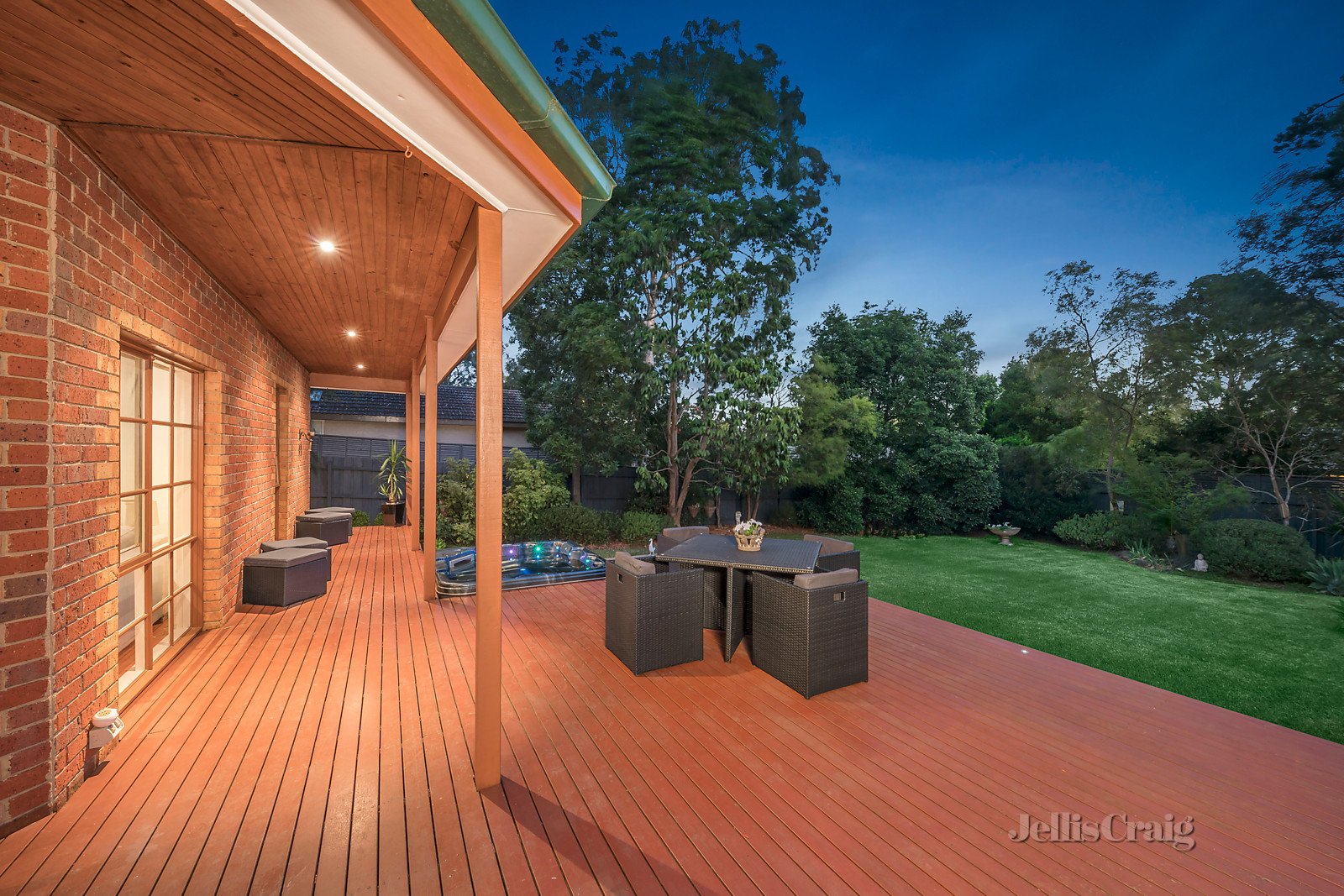 36 Glen Ebor Avenue, Blackburn image 5