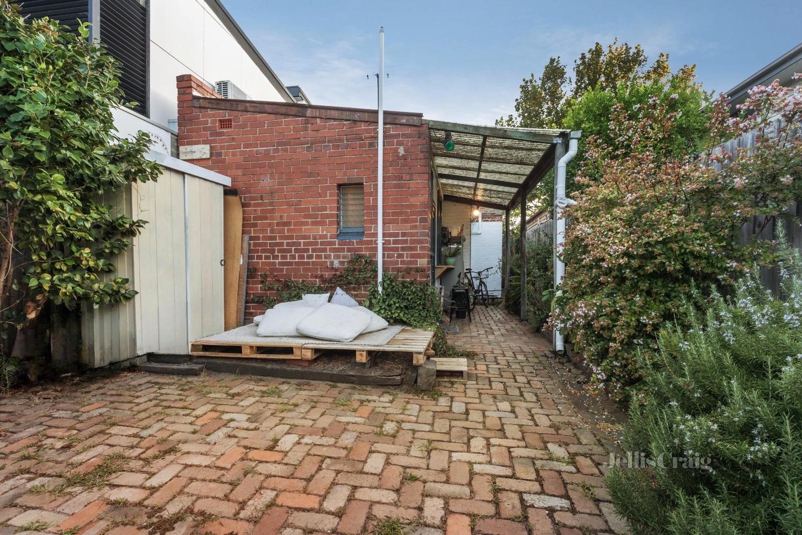 36 Glover Street, South Melbourne image 7