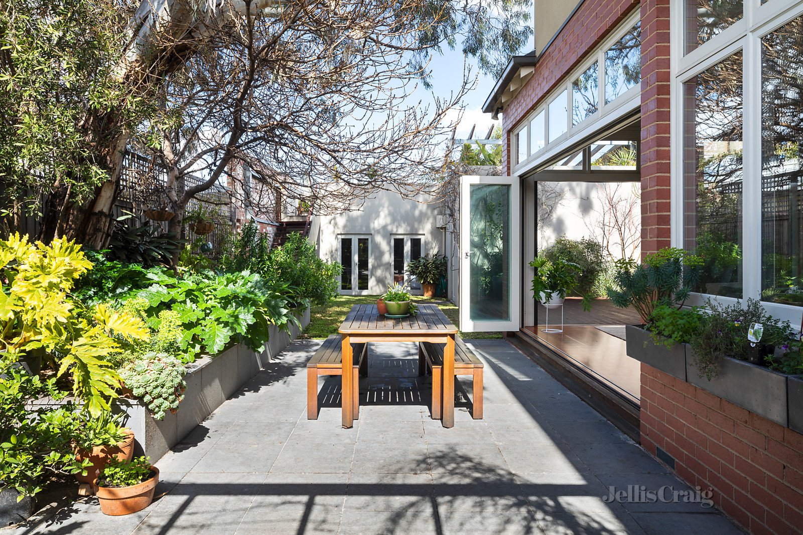 36 Gordon Grove, Northcote image 1