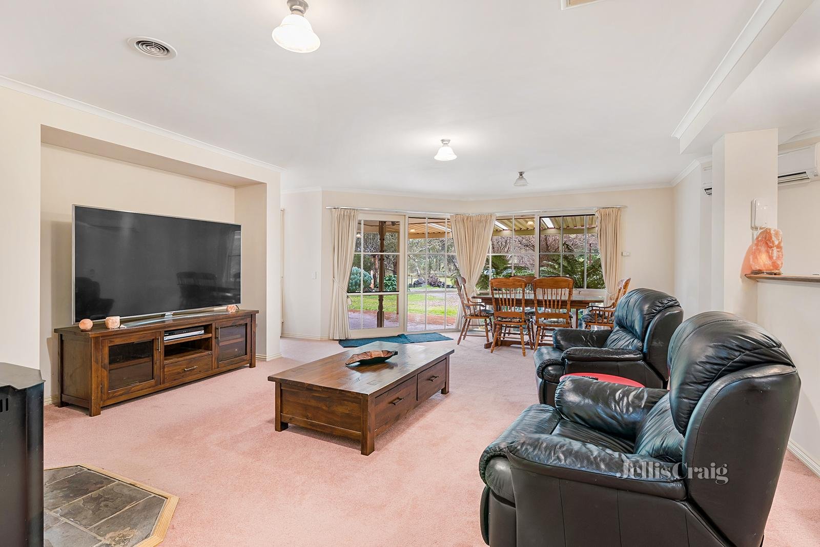 36 Harmony Way, Harcourt image 3