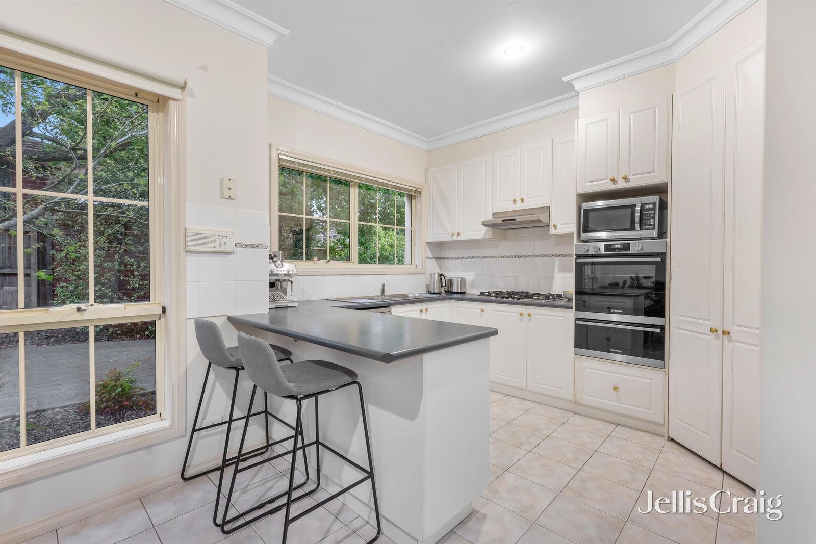 3/6 Harrison Street, Mitcham image 4