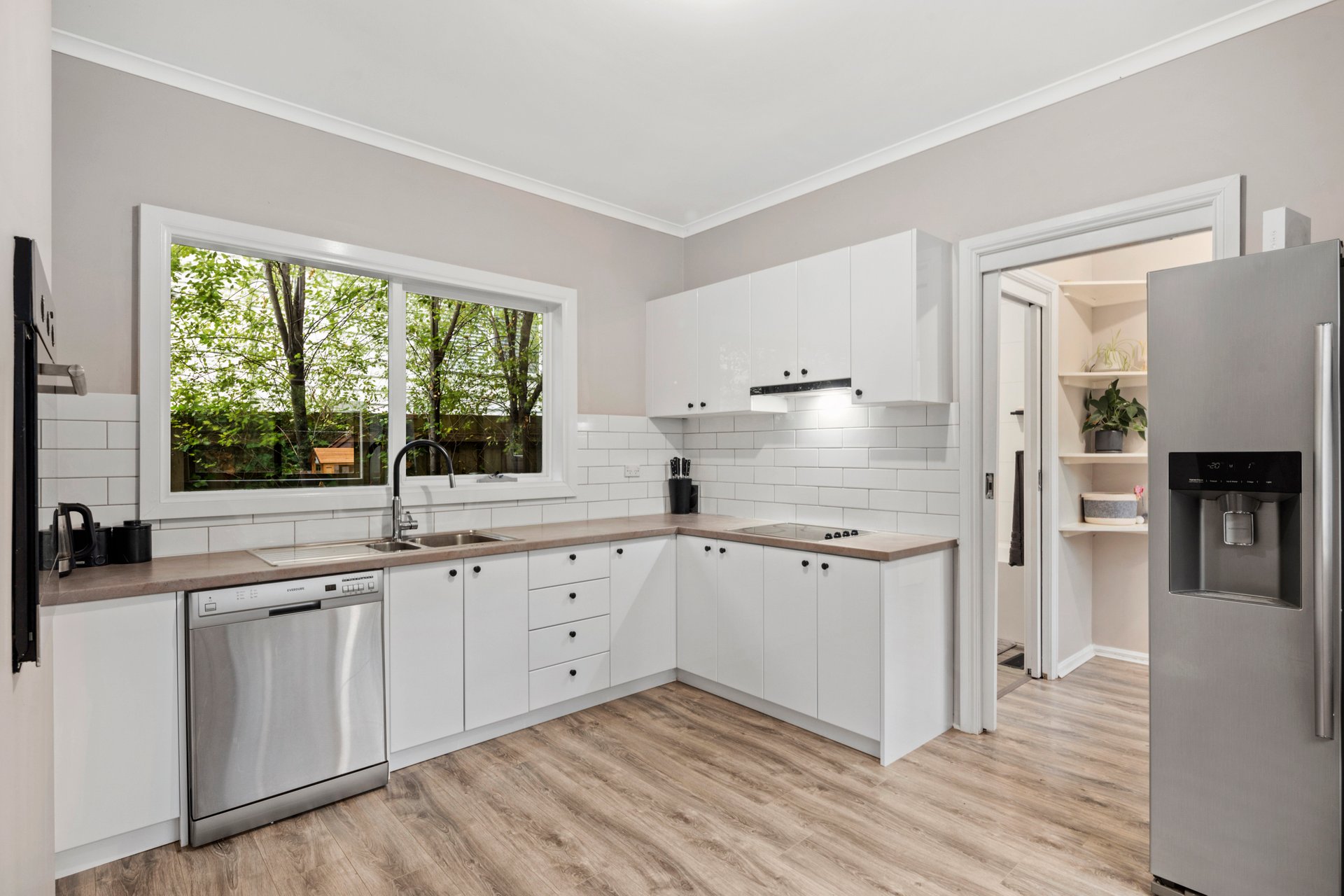 36 Heathwood Street, Ringwood East image 2