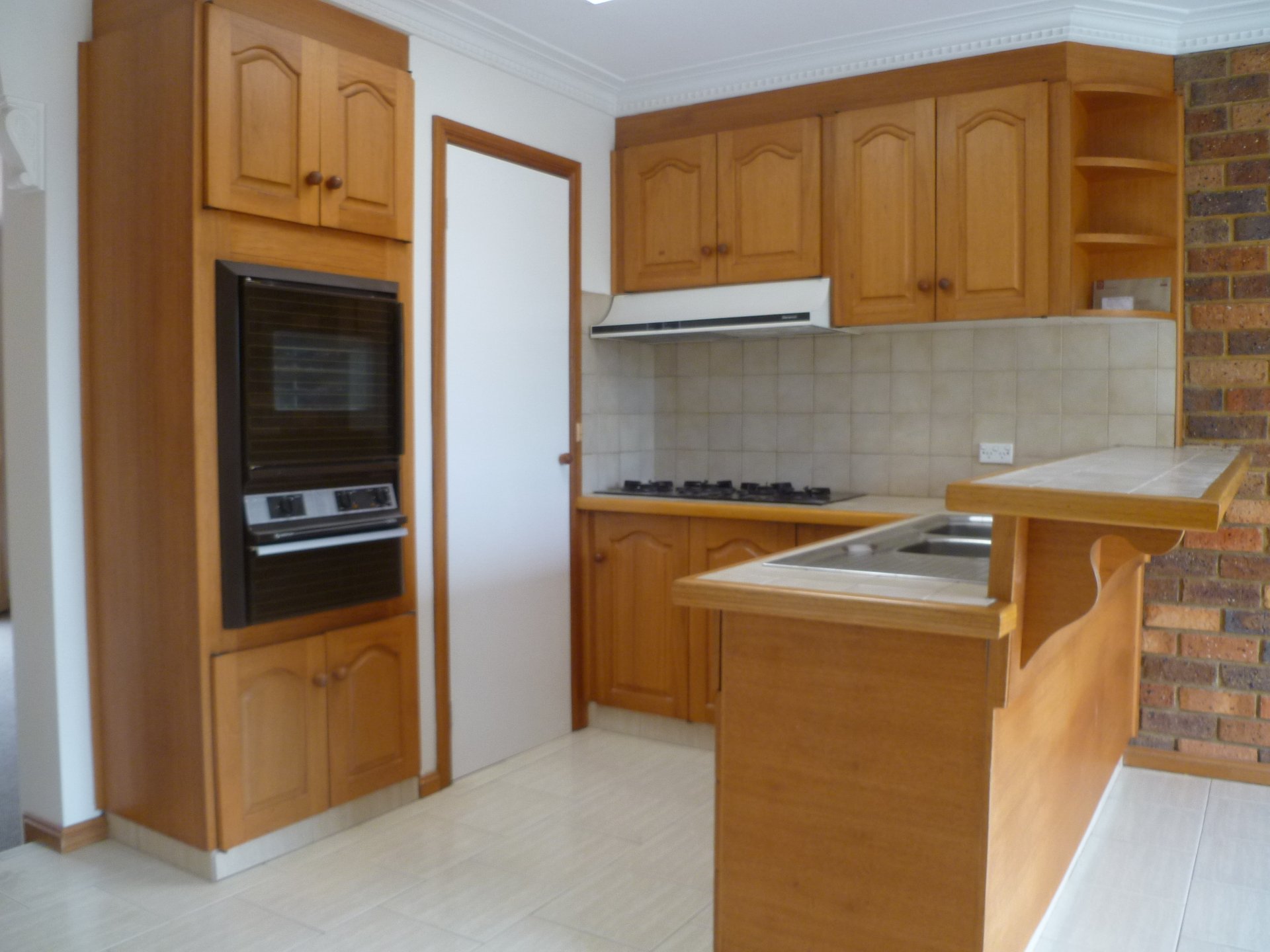 Property Gallery Thumbnail 3