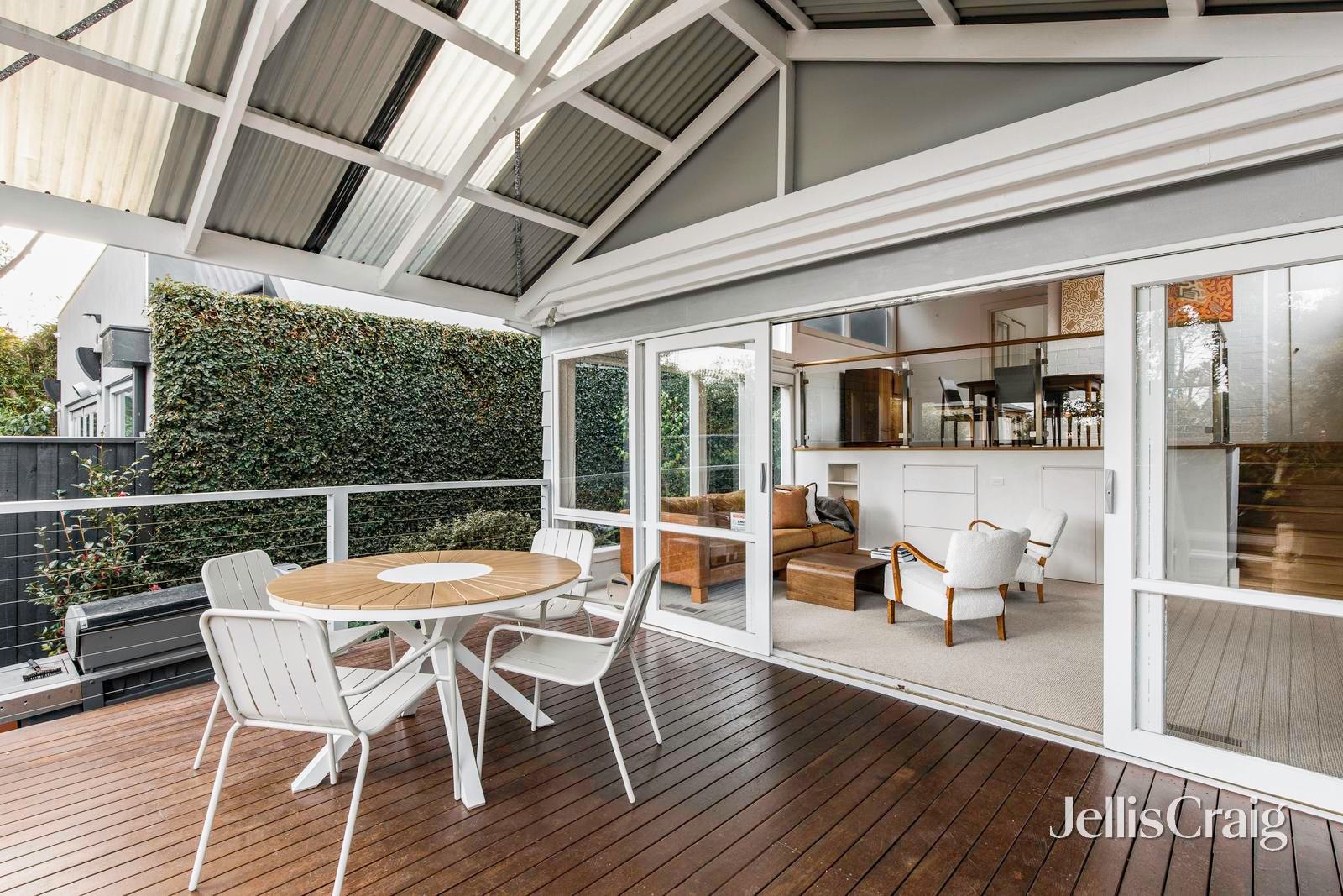 36 Kinkora Road, Hawthorn image 2