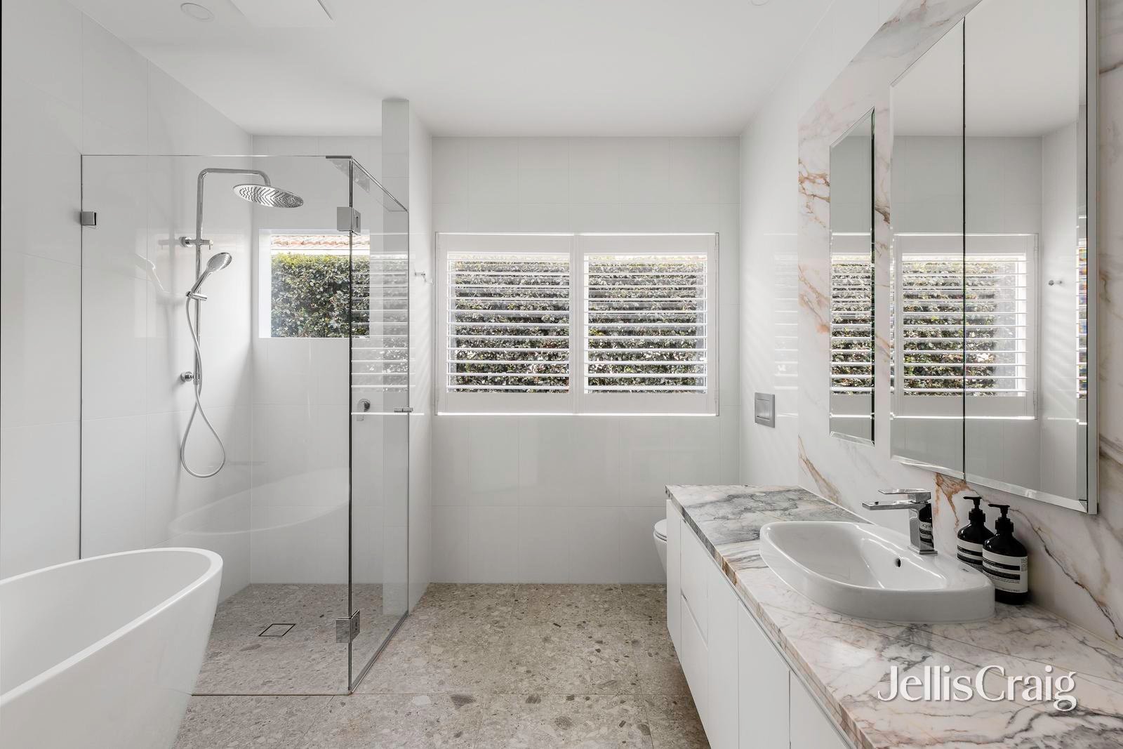 36 Kinkora Road, Hawthorn image 8