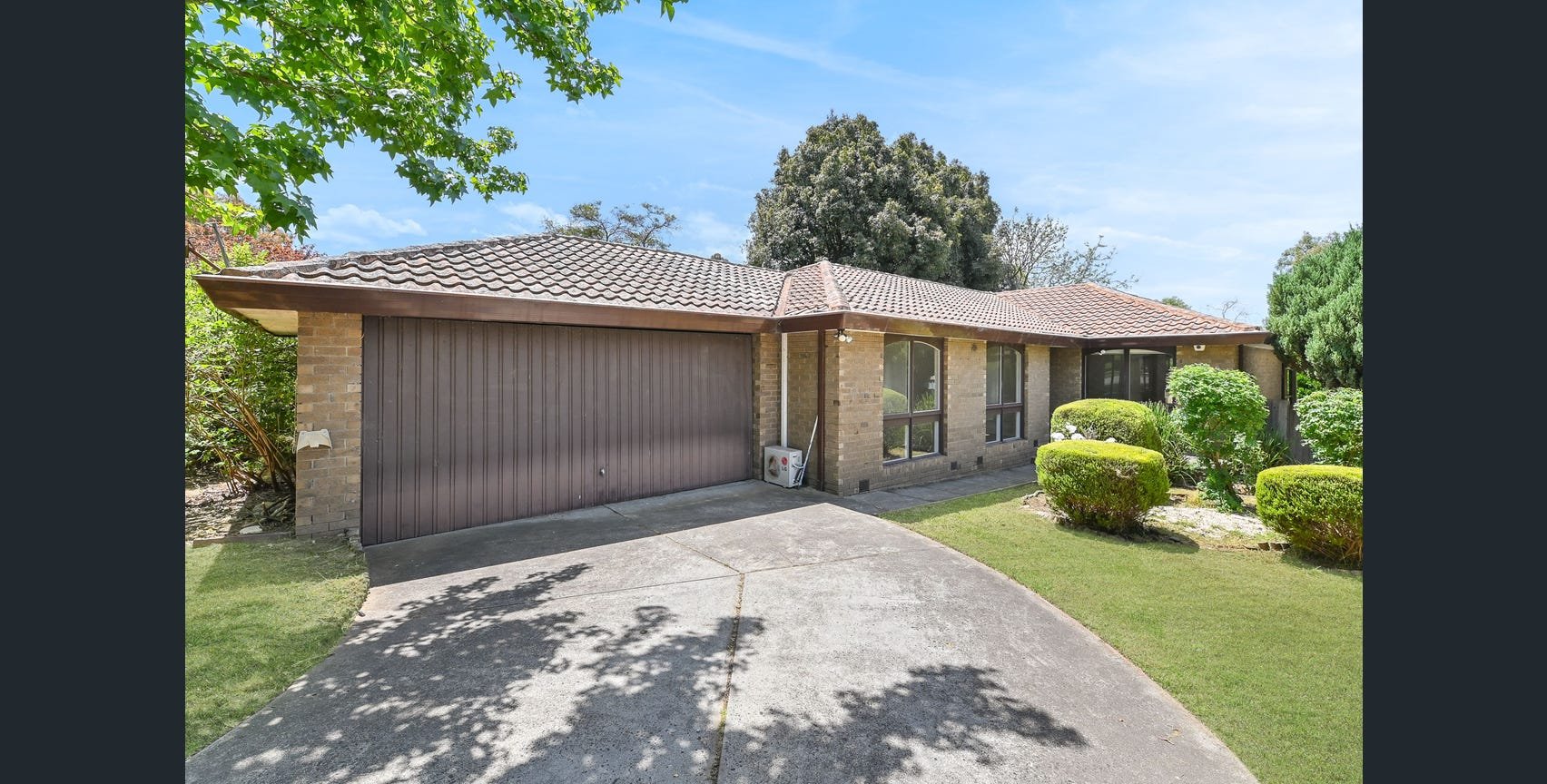 36 Knights Drive, Glen Waverley image 9