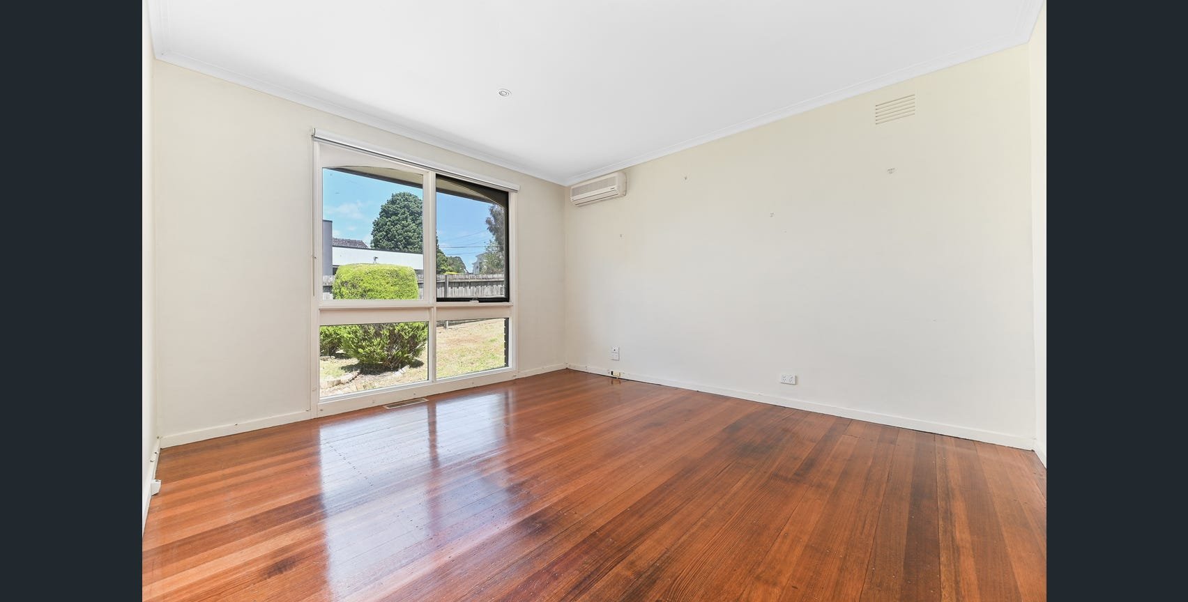 36 Knights Drive, Glen Waverley image 7