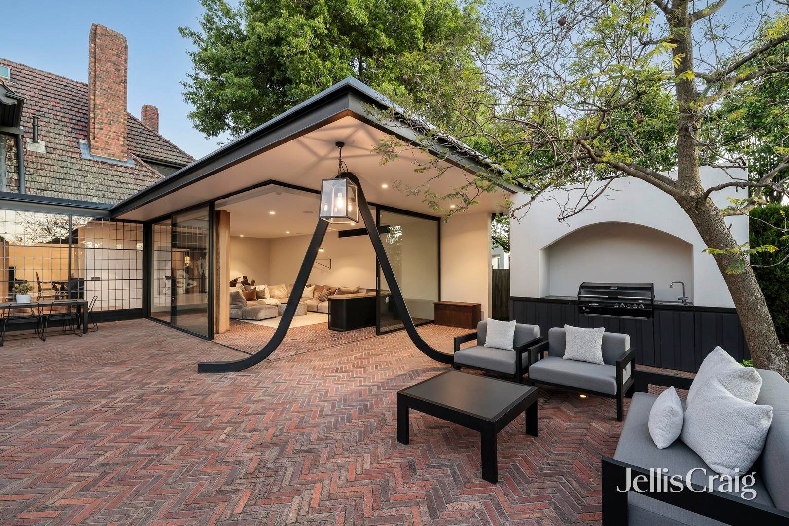 36 Kooyongkoot Road, Hawthorn image 8