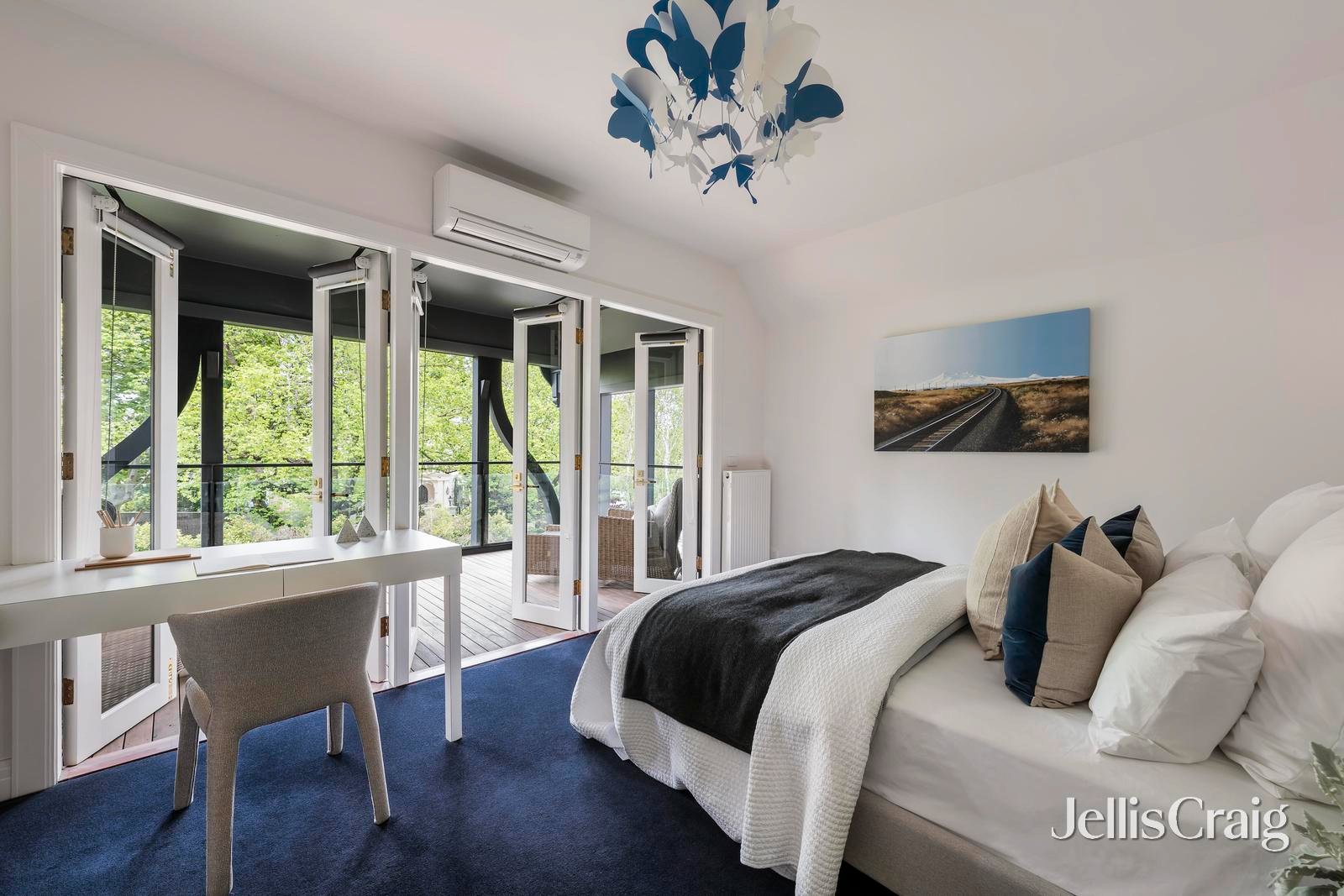 36 Kooyongkoot Road, Hawthorn image 17