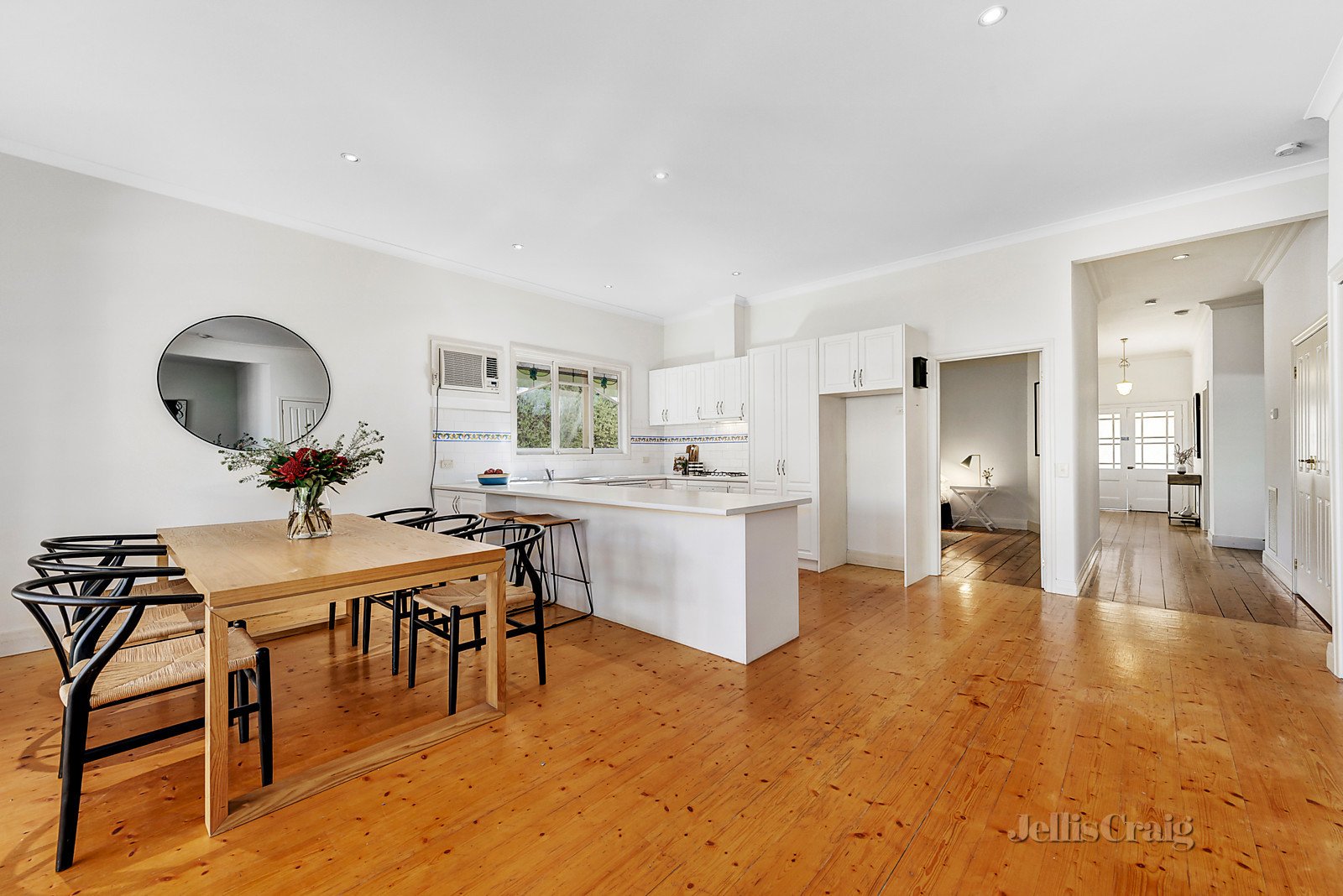 36 Landale Street, Box Hill image 4