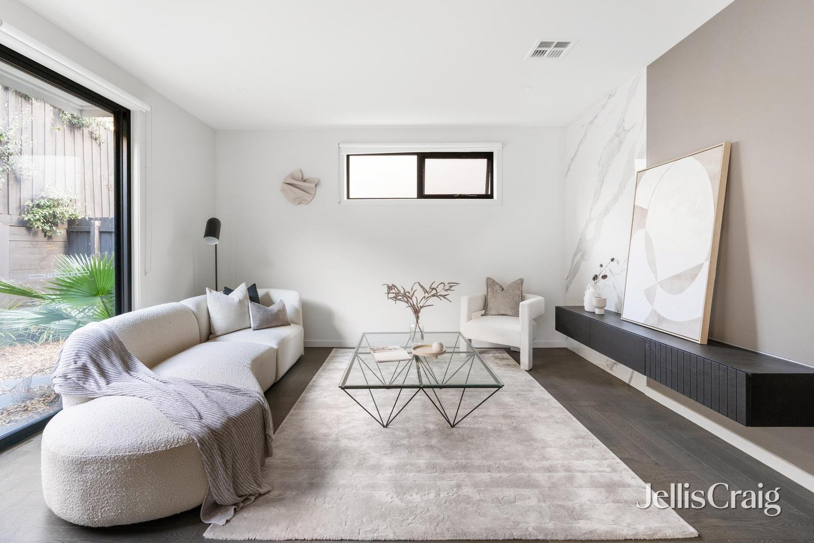 36 Latrobe Avenue, Alphington image 2
