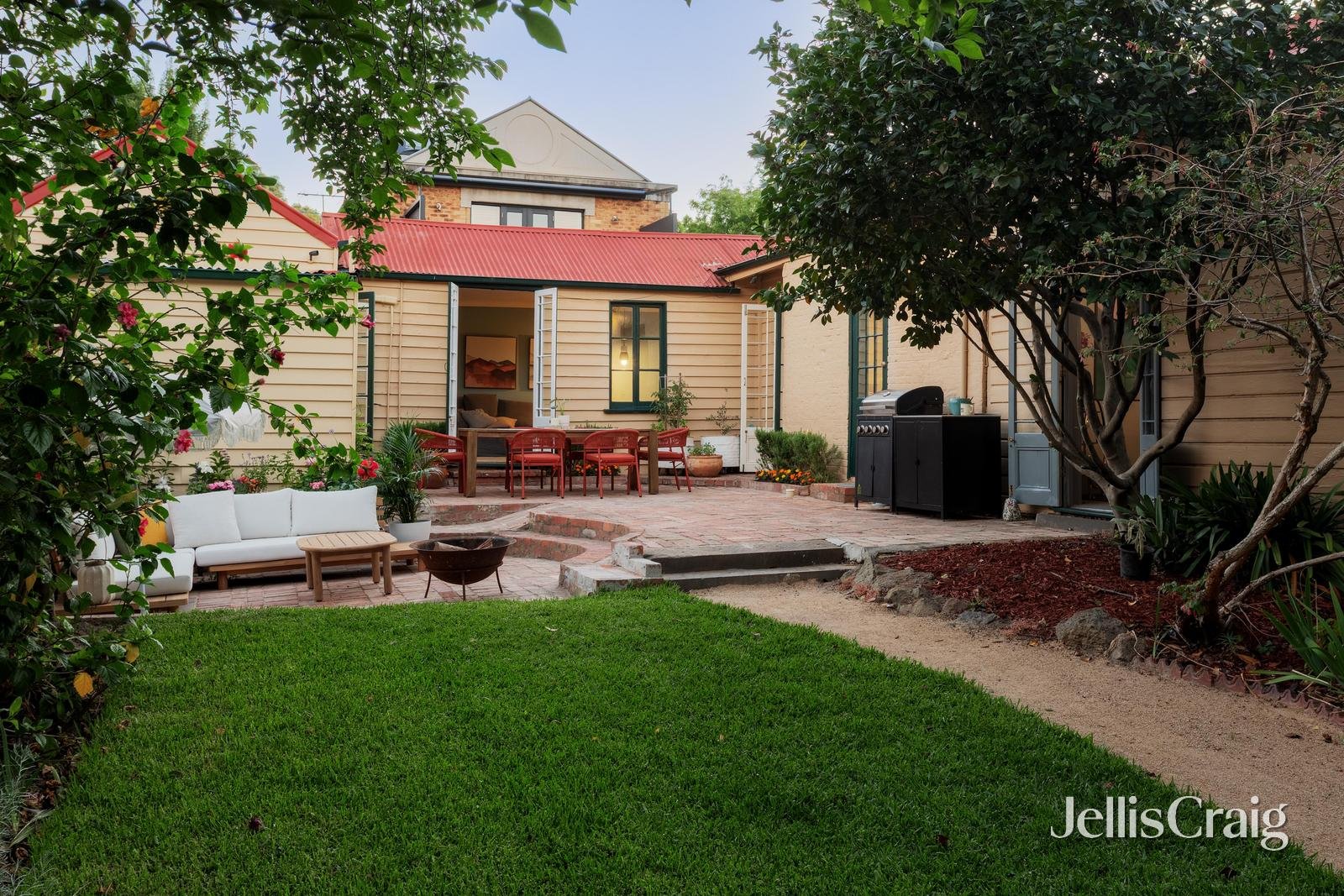 36 Lesney Street, Richmond image 15