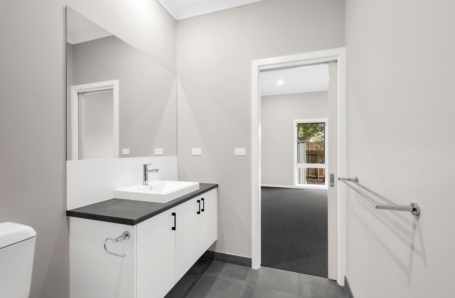 3/6 MacKenzie Court, Croydon South image 7