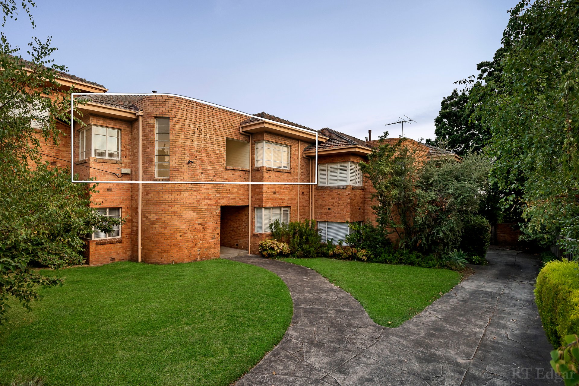 Property Gallery - Main Image