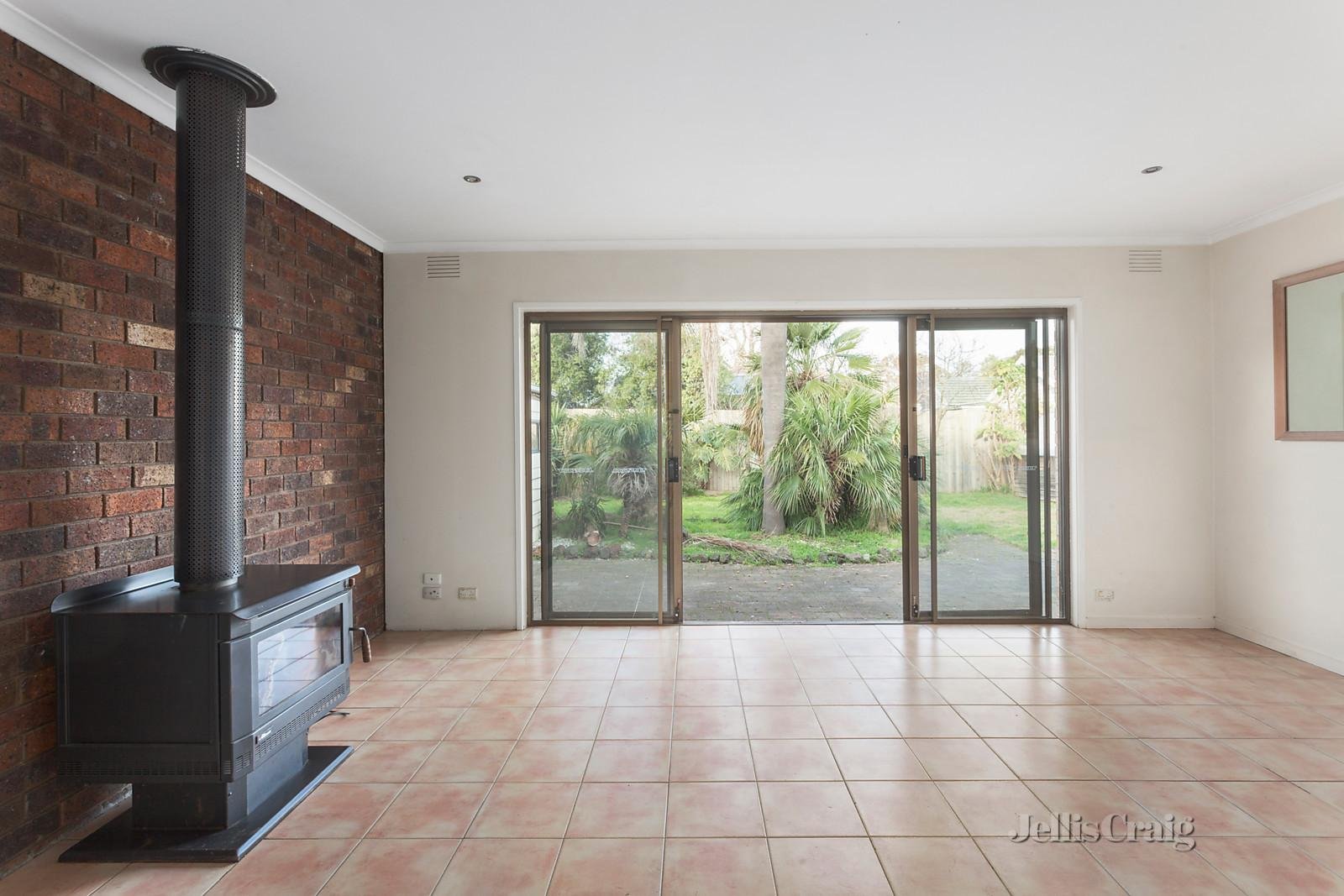 36 Mc Guinness Road, Bentleigh East image 7
