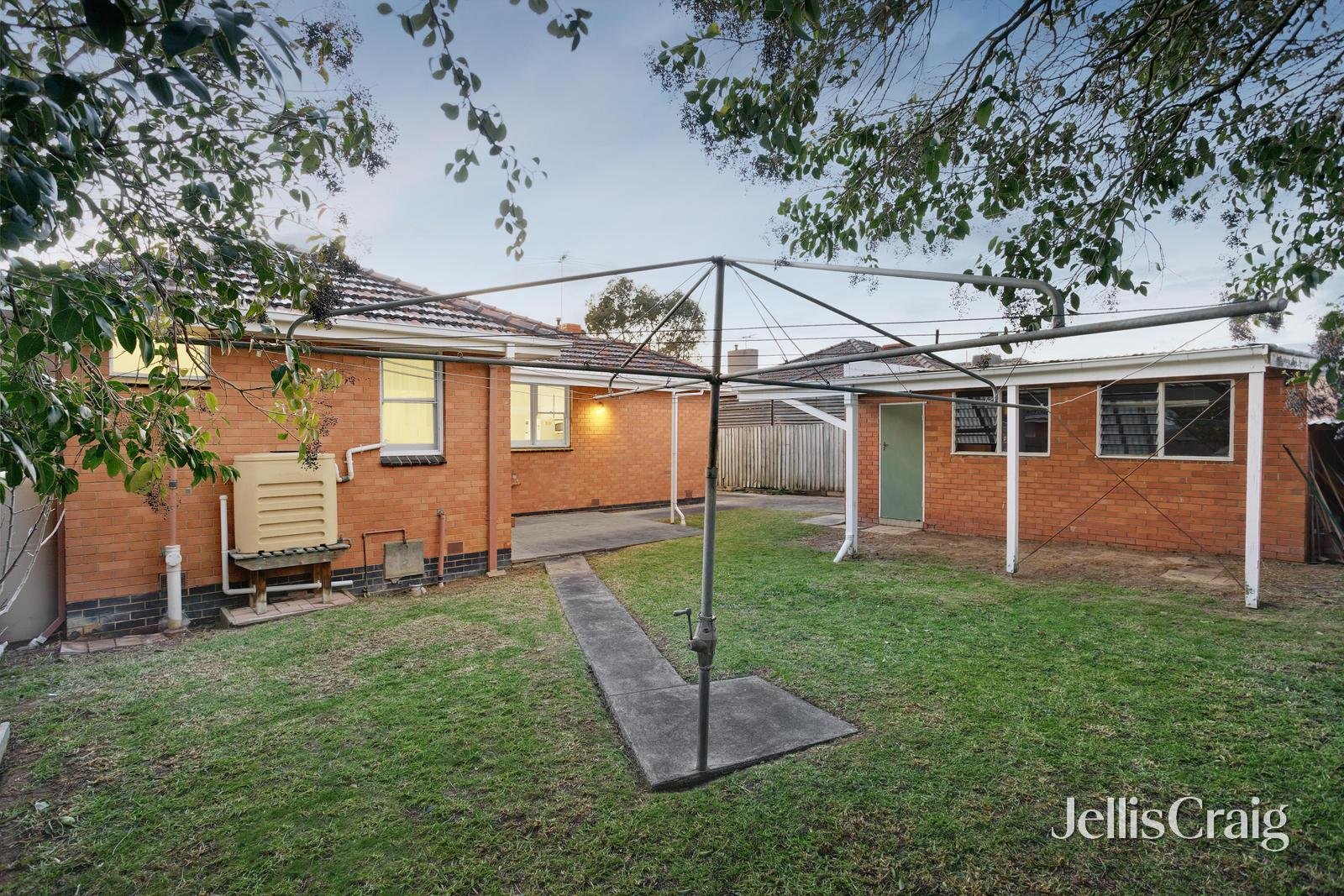36 Middleton Street, Watsonia North image 10
