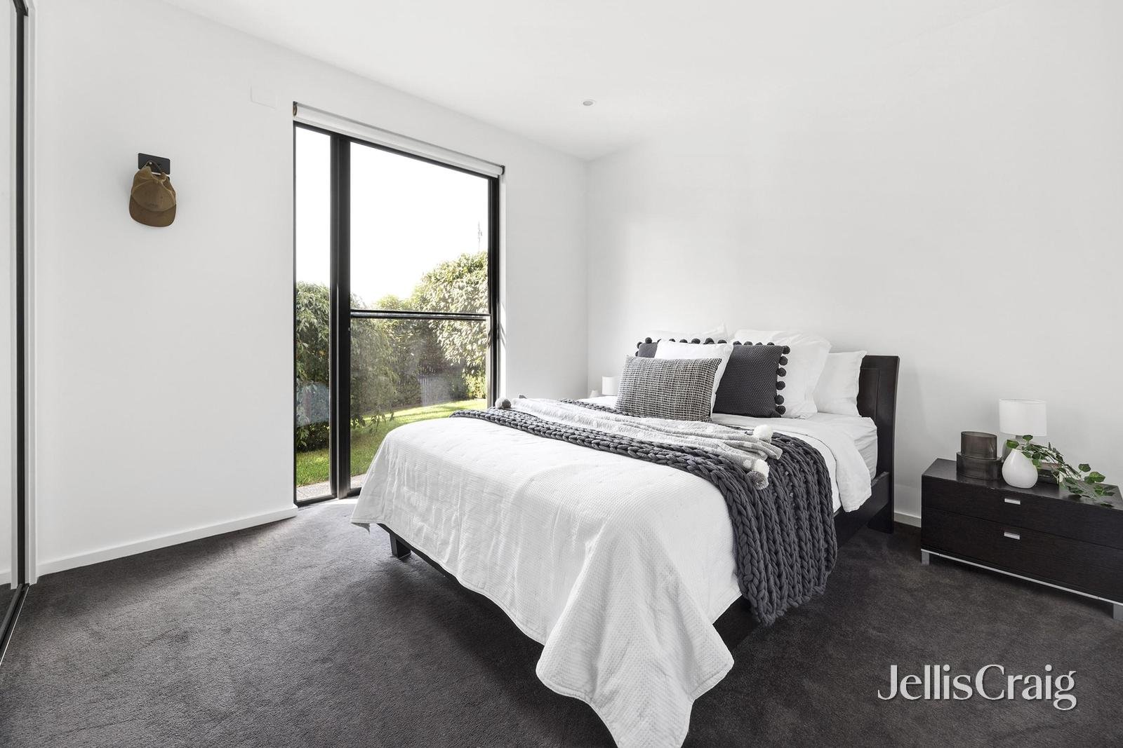 36 Nantes Street, Newtown image 8