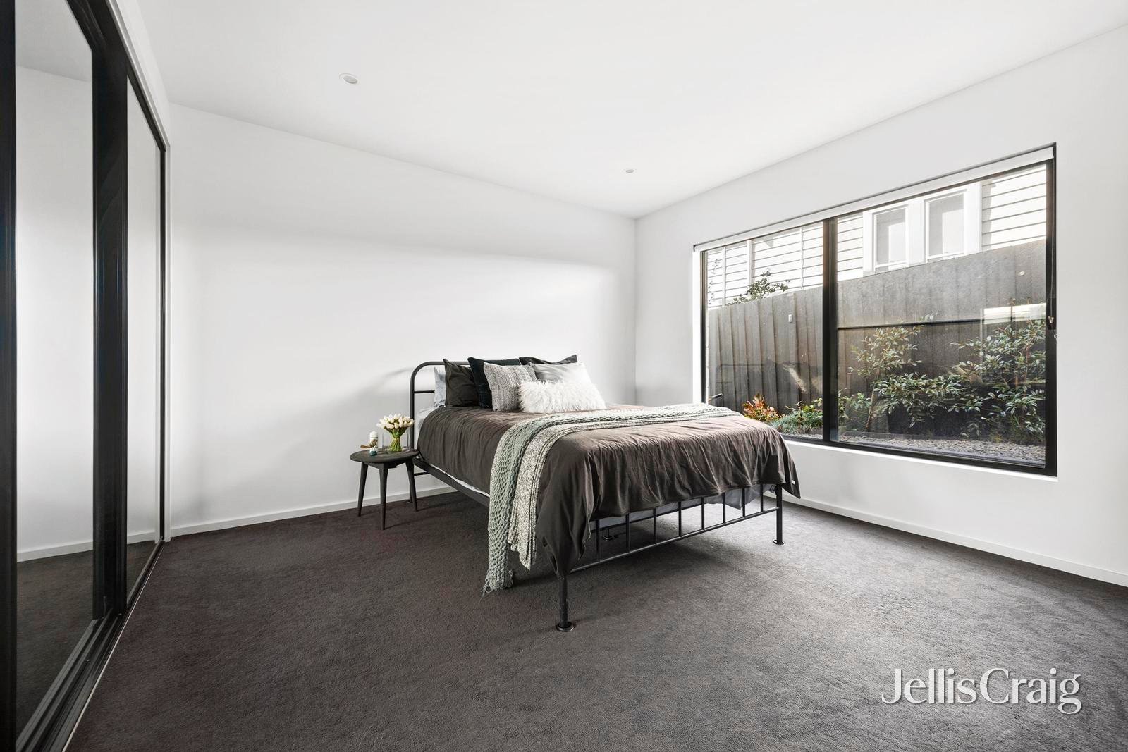 36 Nantes Street, Newtown image 18