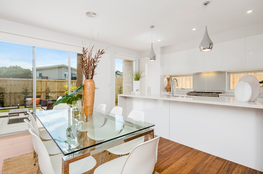 Property Gallery Thumbnail 3