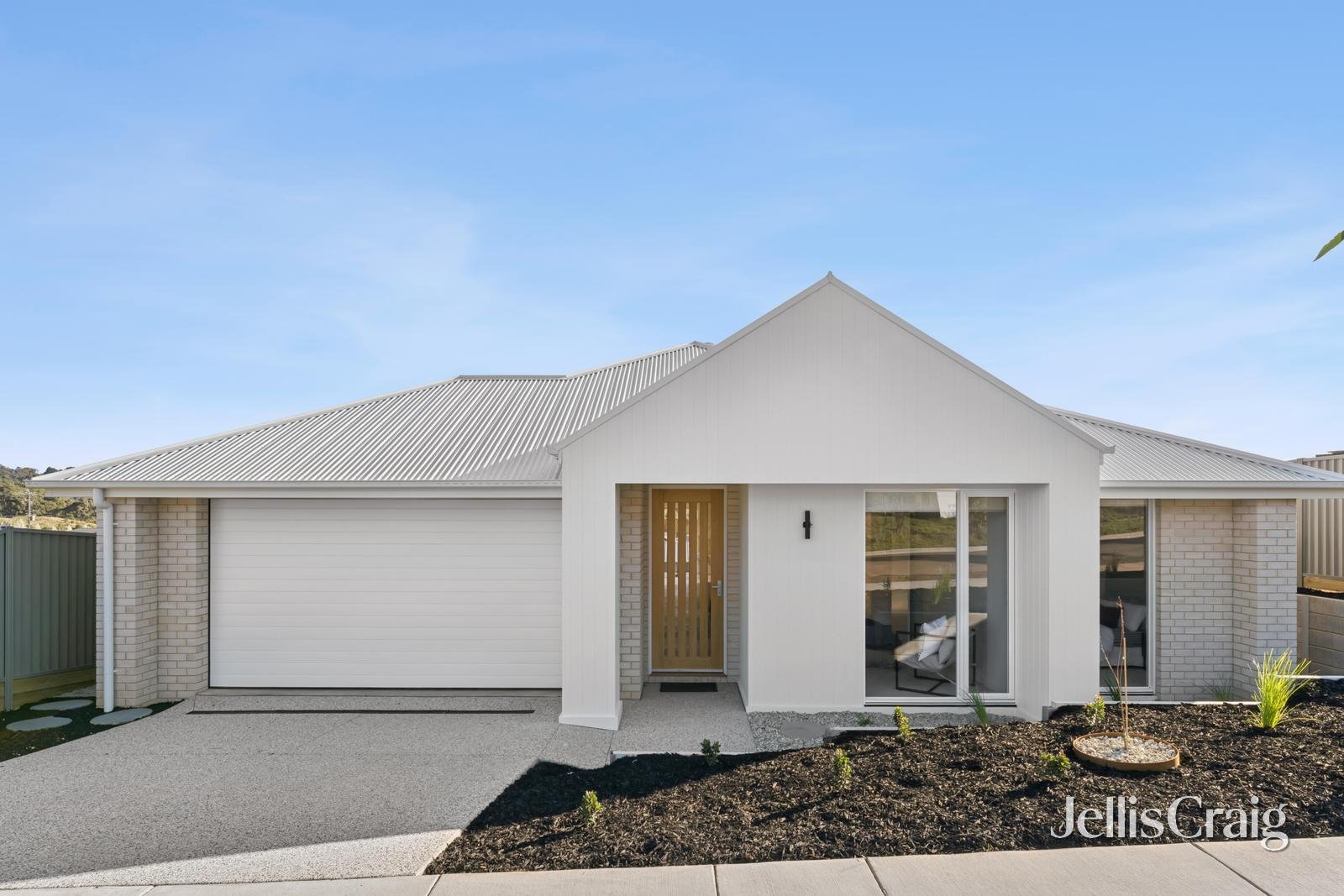 36 Pania Street, Brown&nbsp;Hill image 1