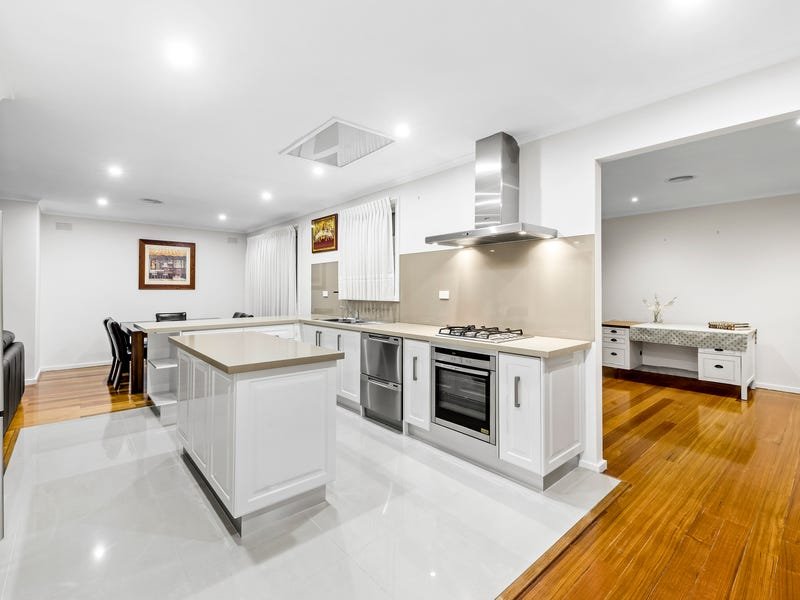 Property Gallery Thumbnail 3