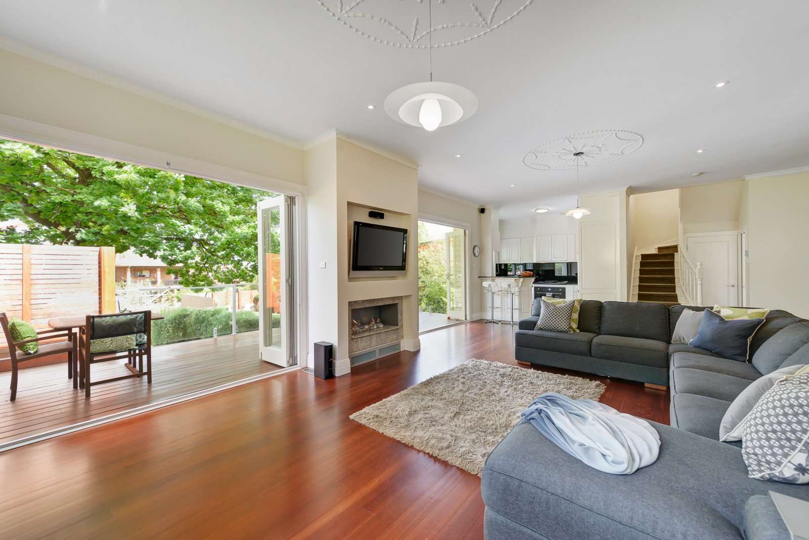 36 Park Crescent, Kew image 3