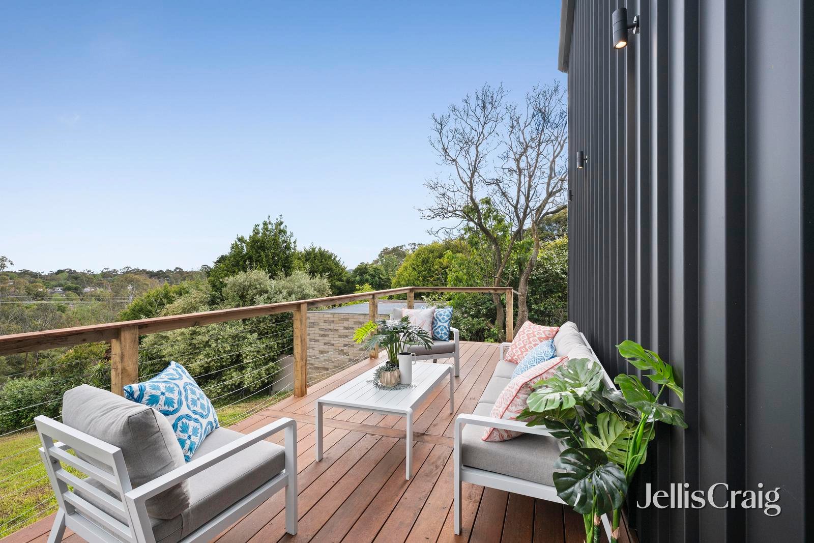 36 Pine Road, Mooroolbark image 7