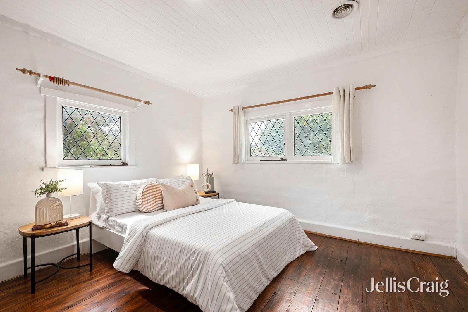 36 Pine Road, Mooroolbark image 12