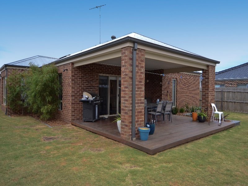 36 Pollard Drive, Leopold image 9