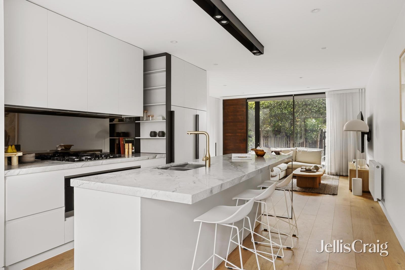 36 Rooding Street, Brighton image 3