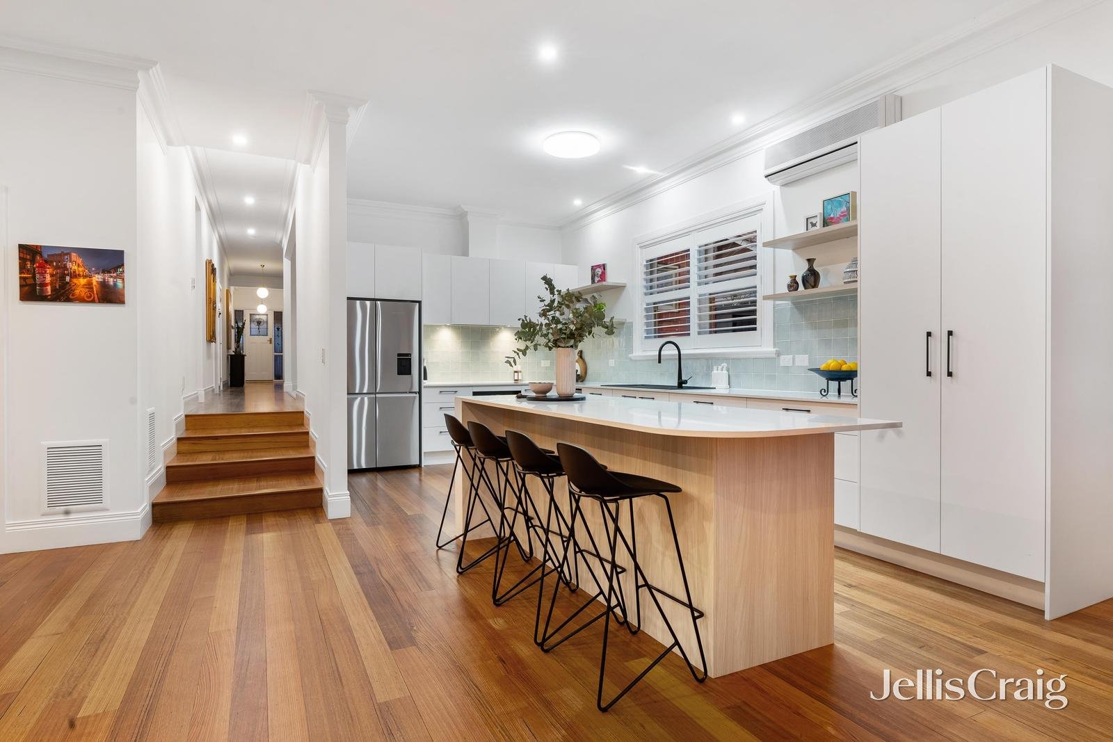 36 Rose Street, Mckinnon image 3